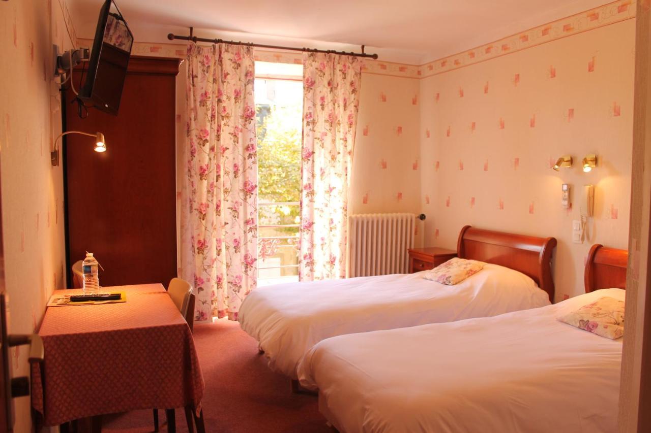 Hotel Le Commerce Mirepoix  Esterno foto