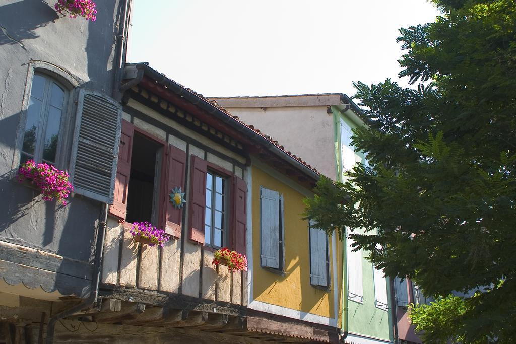 Hotel Le Commerce Mirepoix  Esterno foto
